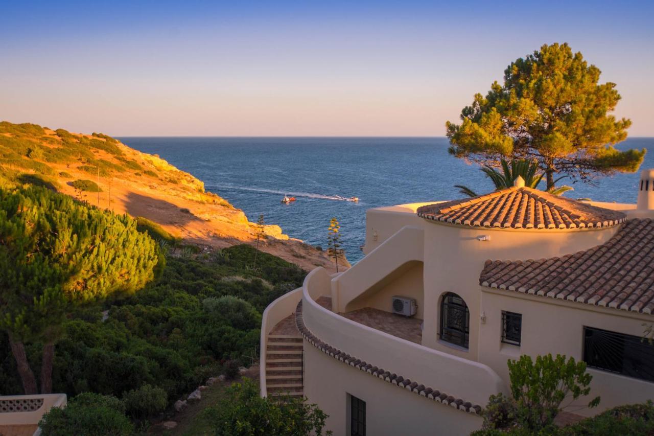 Five-Bedroom Villa Sea View